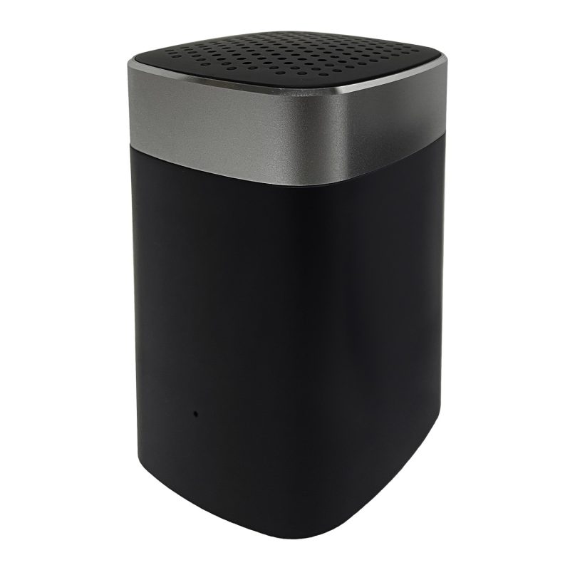 Wireless 5W Speaker with Light-Up Logo - 4